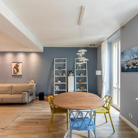 Luxury House 50 Mt From