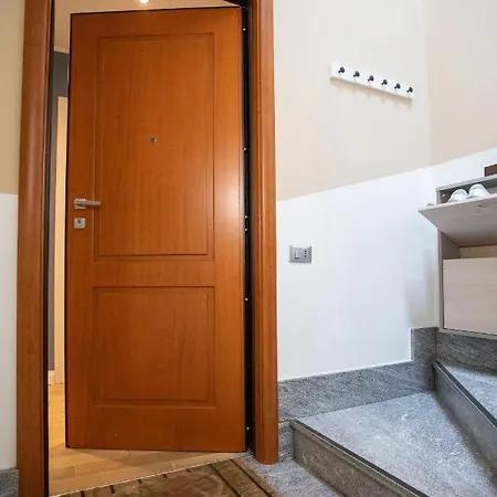 Luxury House 50 Mt From Arona